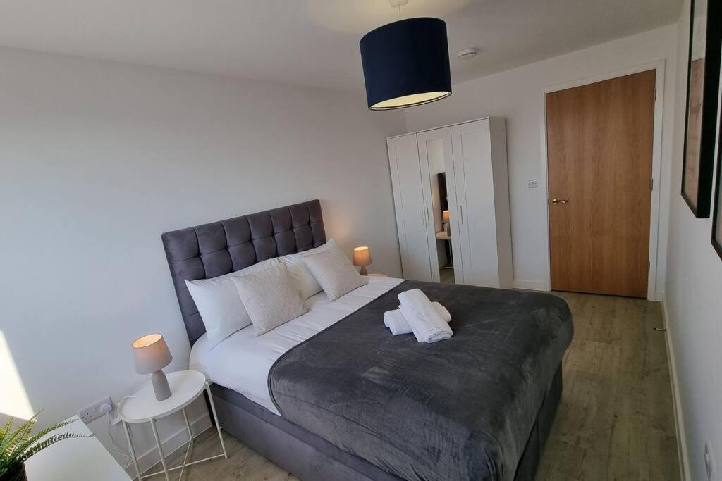2 Bedroom Penthouse แมนเชสเตอร์ ภายนอก รูปภาพ