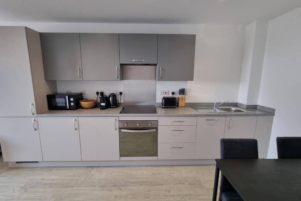 2 Bedroom Penthouse แมนเชสเตอร์ ภายนอก รูปภาพ