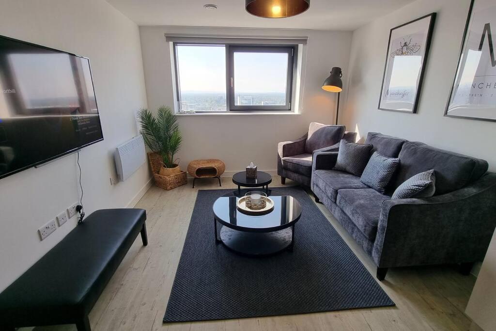 2 Bedroom Penthouse แมนเชสเตอร์ ภายนอก รูปภาพ
