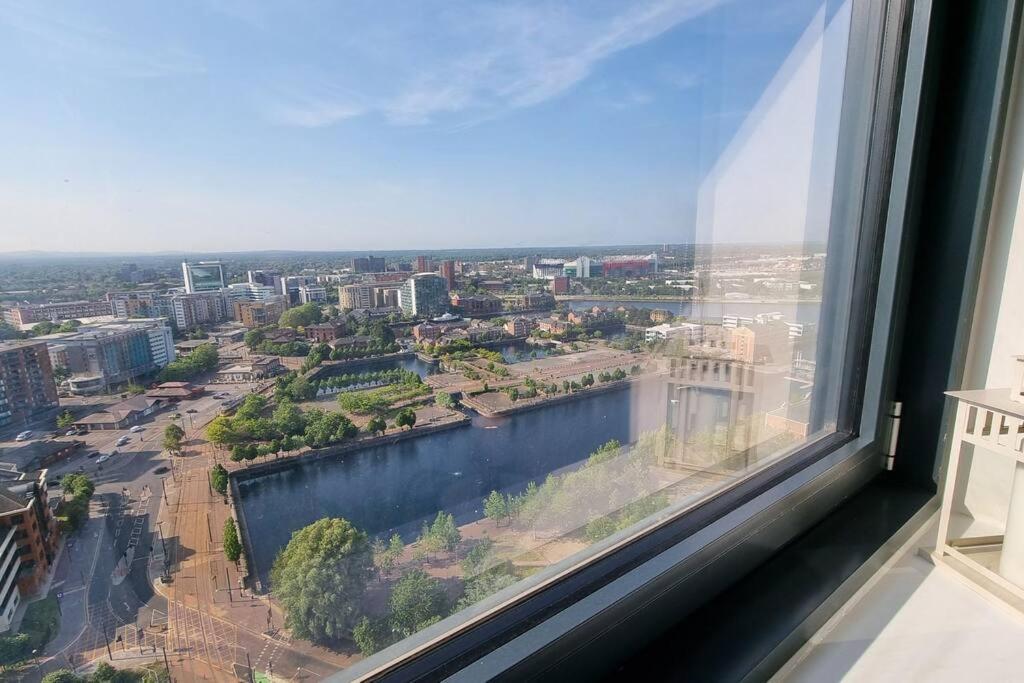 2 Bedroom Penthouse แมนเชสเตอร์ ภายนอก รูปภาพ