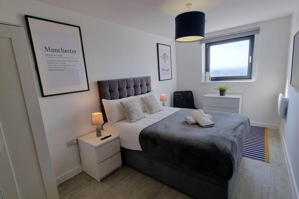 2 Bedroom Penthouse แมนเชสเตอร์ ภายนอก รูปภาพ